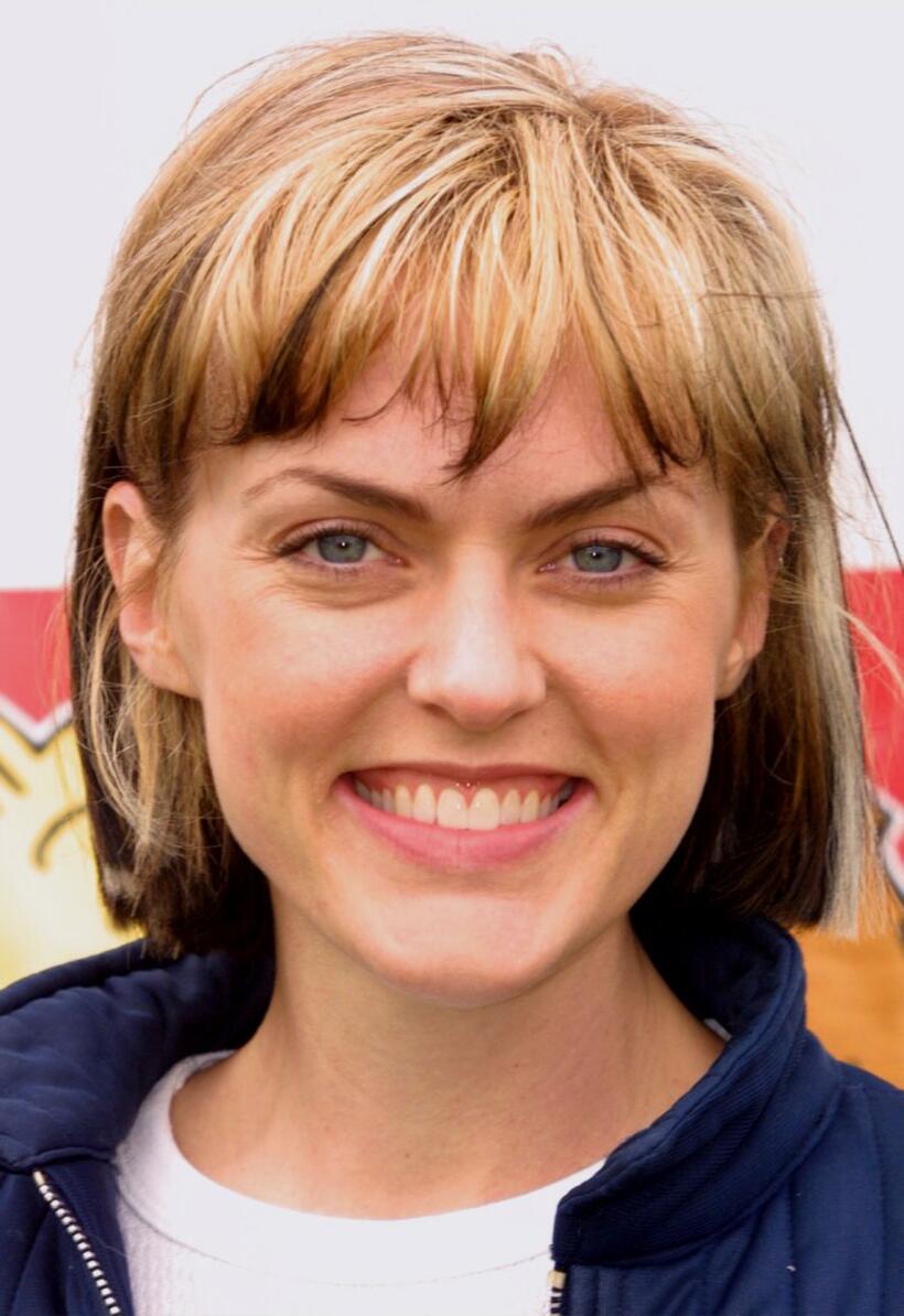 Elaine Hendrix Pictures and Photos | Fandango